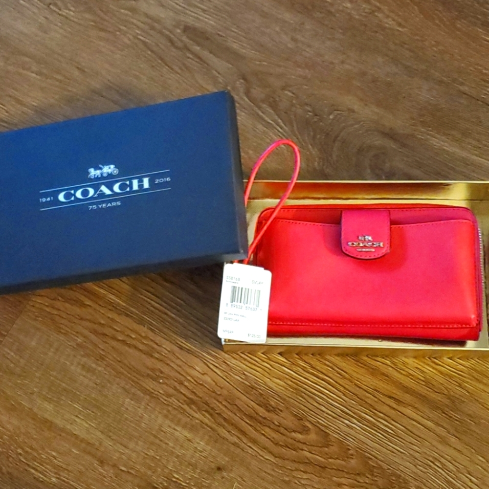 Coach wallet